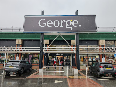 Crown Point Shopping Park